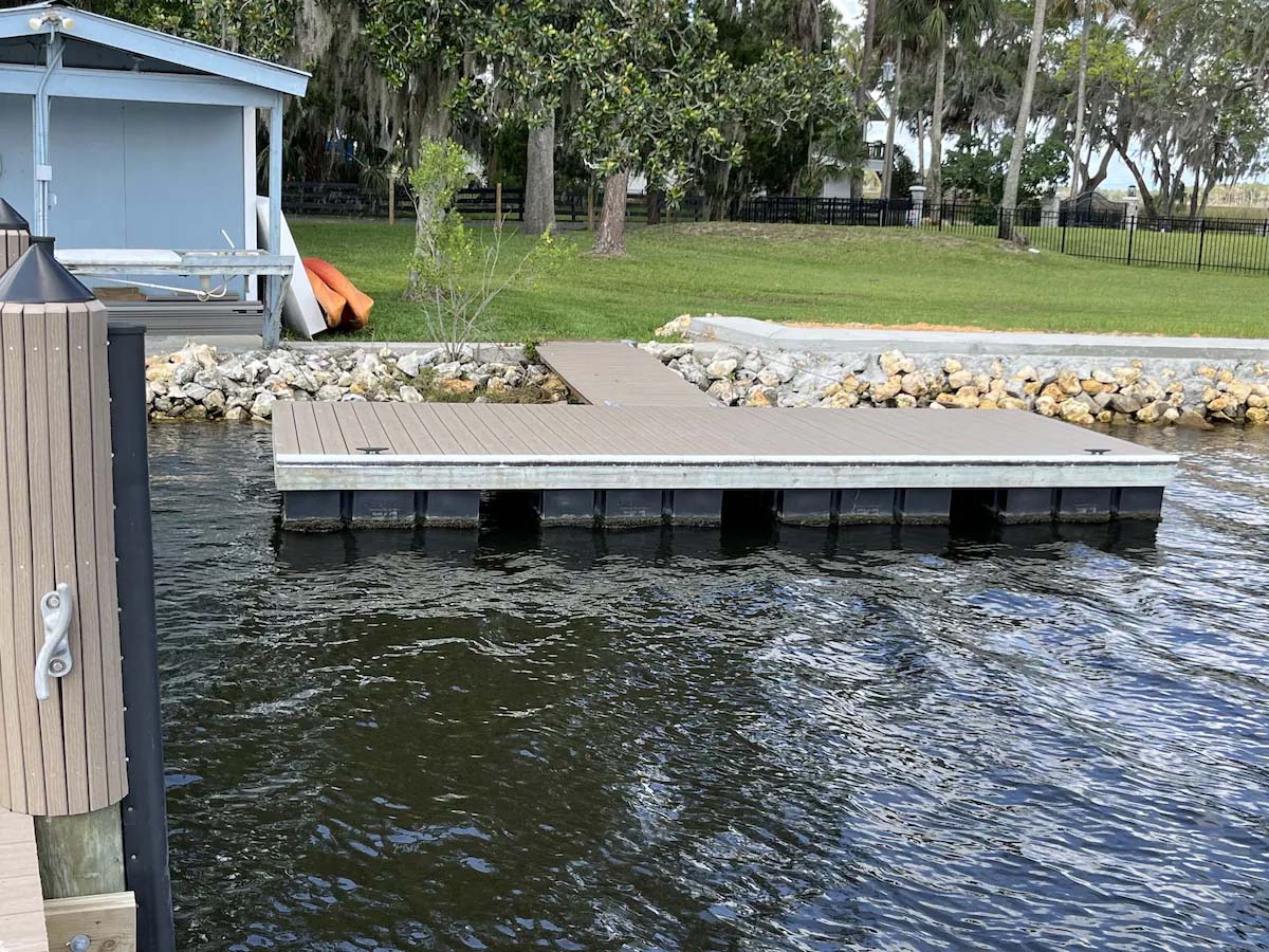 Homosassa River Camp vacation rental