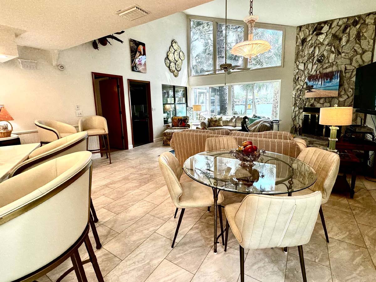 Art Deco on the Homosassa vacation rental