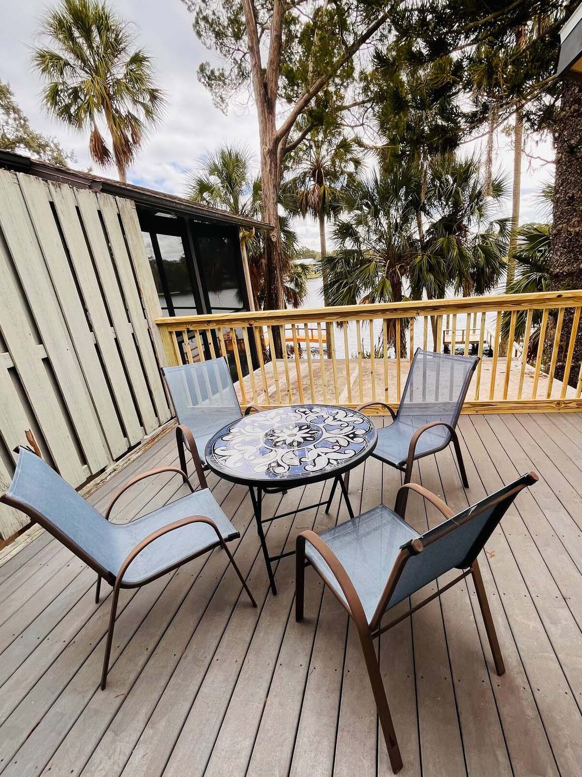Art Deco on the Homosassa vacation rental