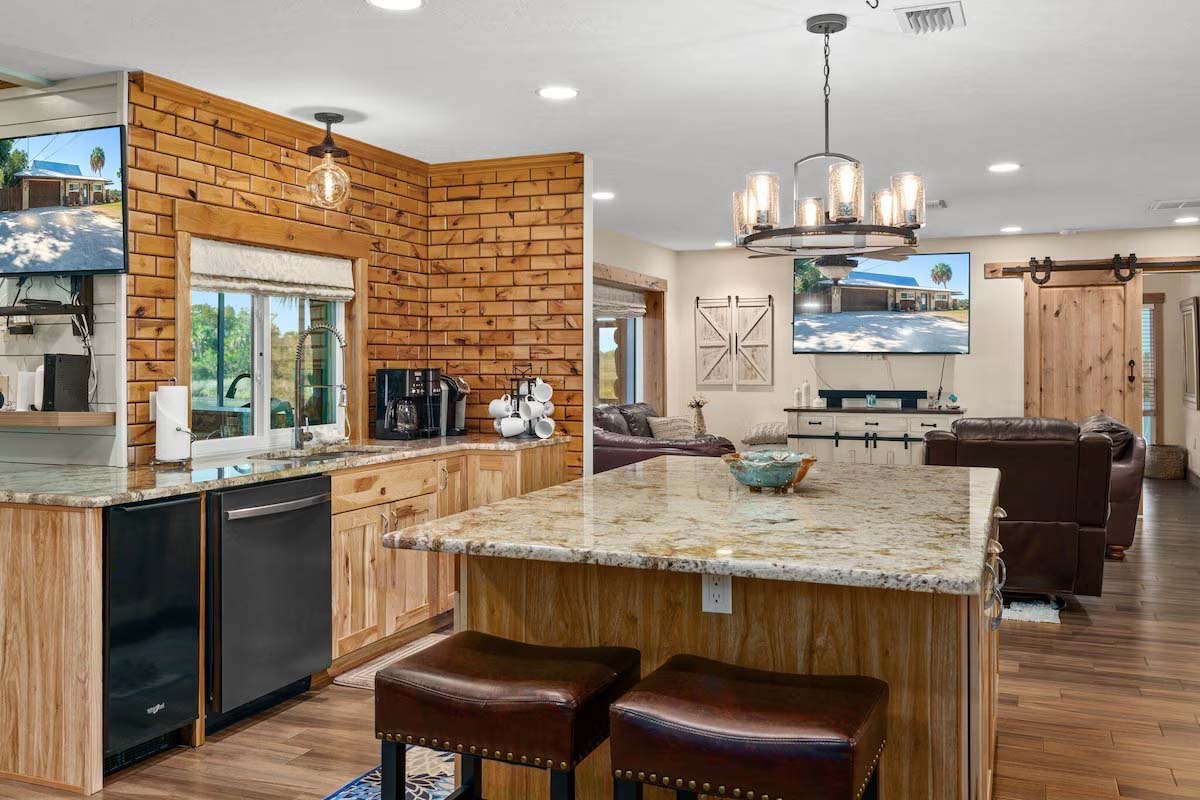 Mason Creek Lodge vacation rental