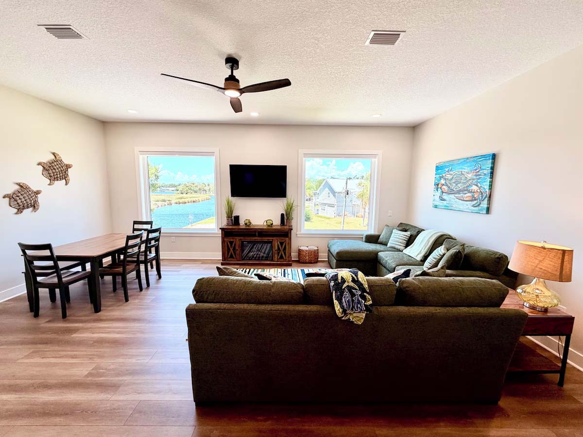 The New Crab Shack vacation rental